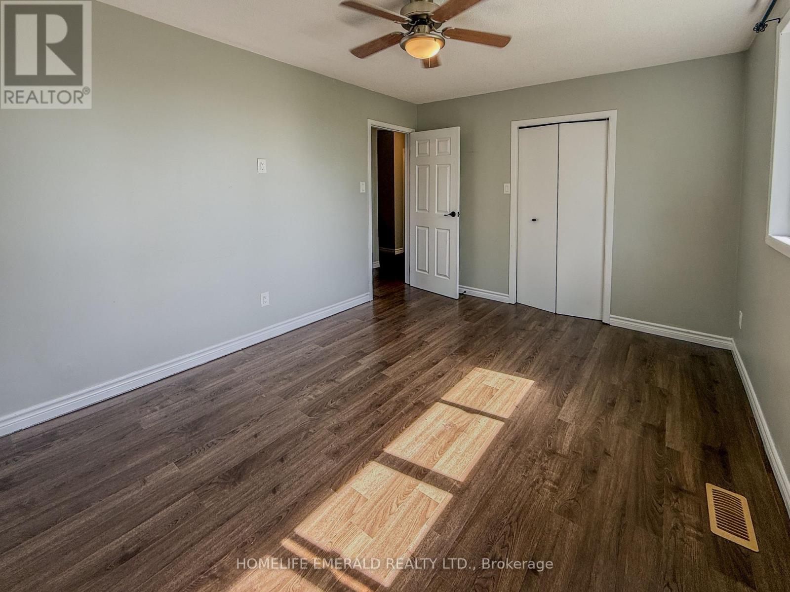 131 Cundles Road E Property Photo 25