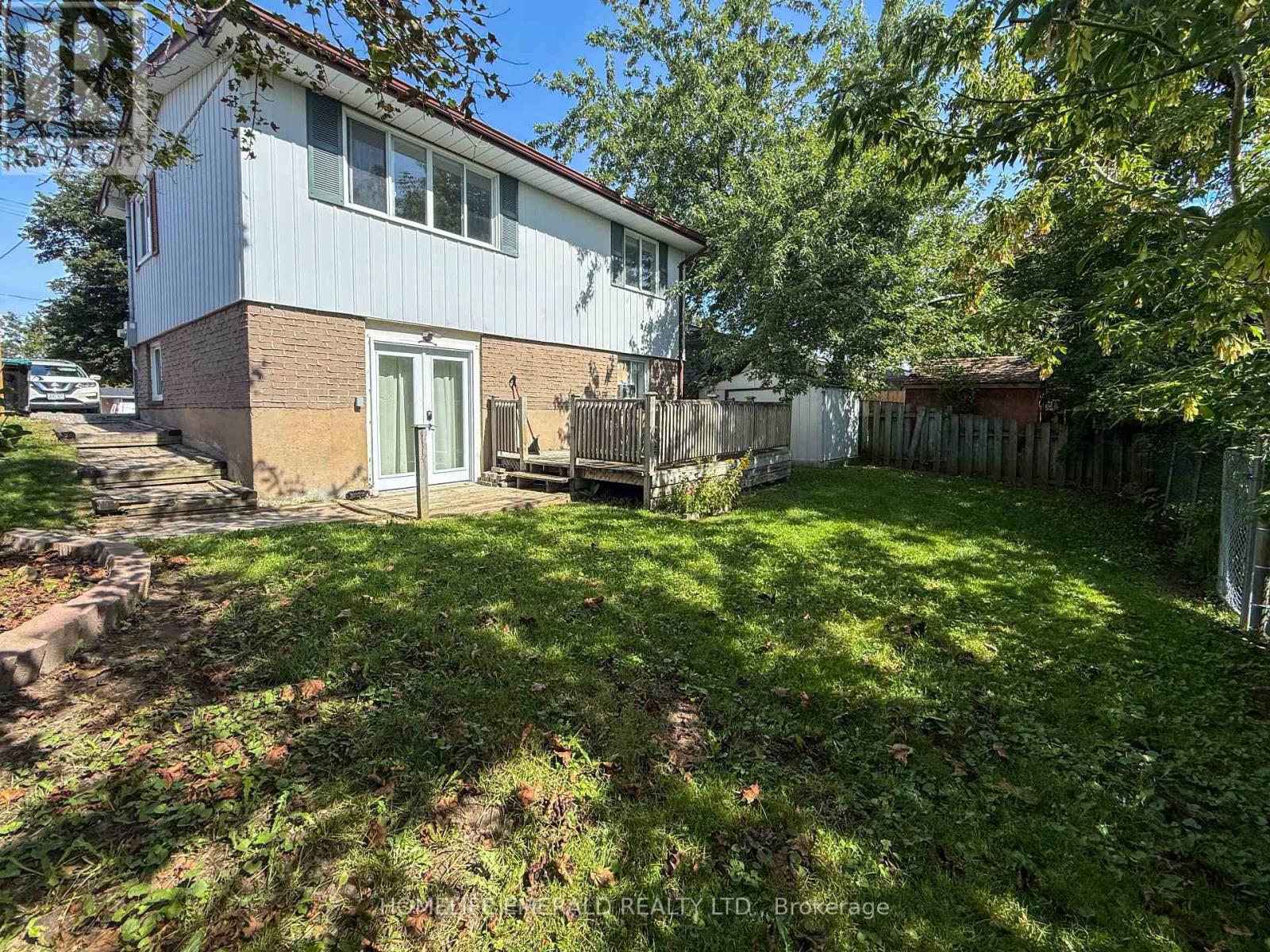 131 Cundles Road E Property Photo 41