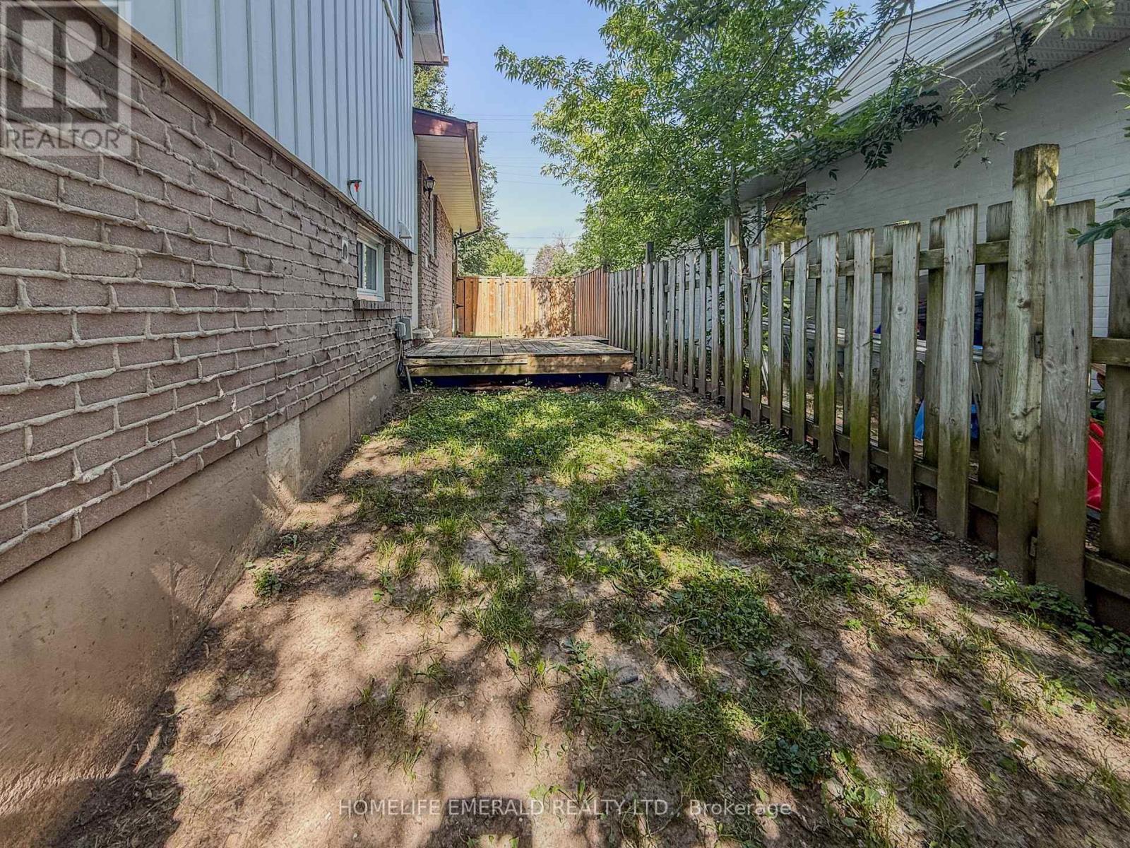 131 Cundles Road E Property Photo 47