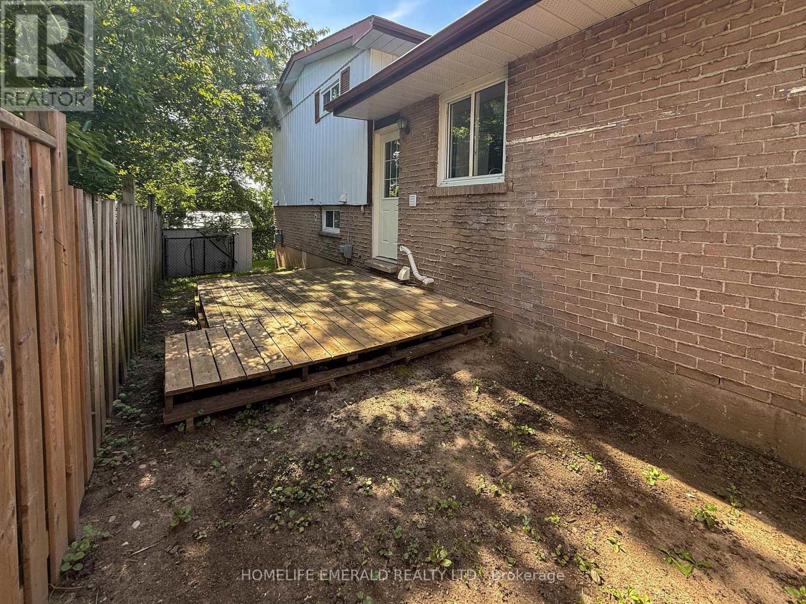 131 Cundles Road E Property Photo 49