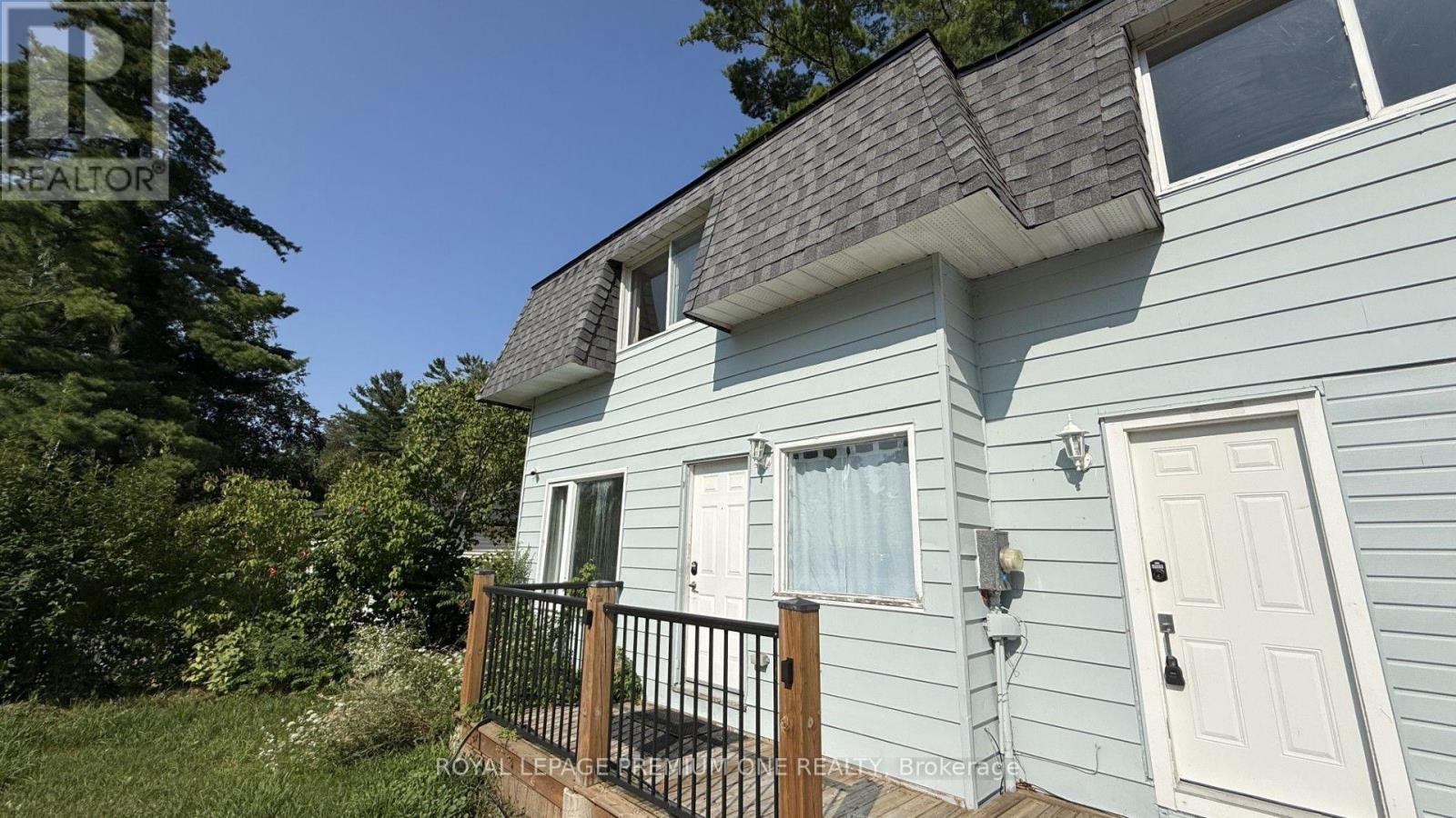Unit A - 512 Mosley Street Property Photo 2