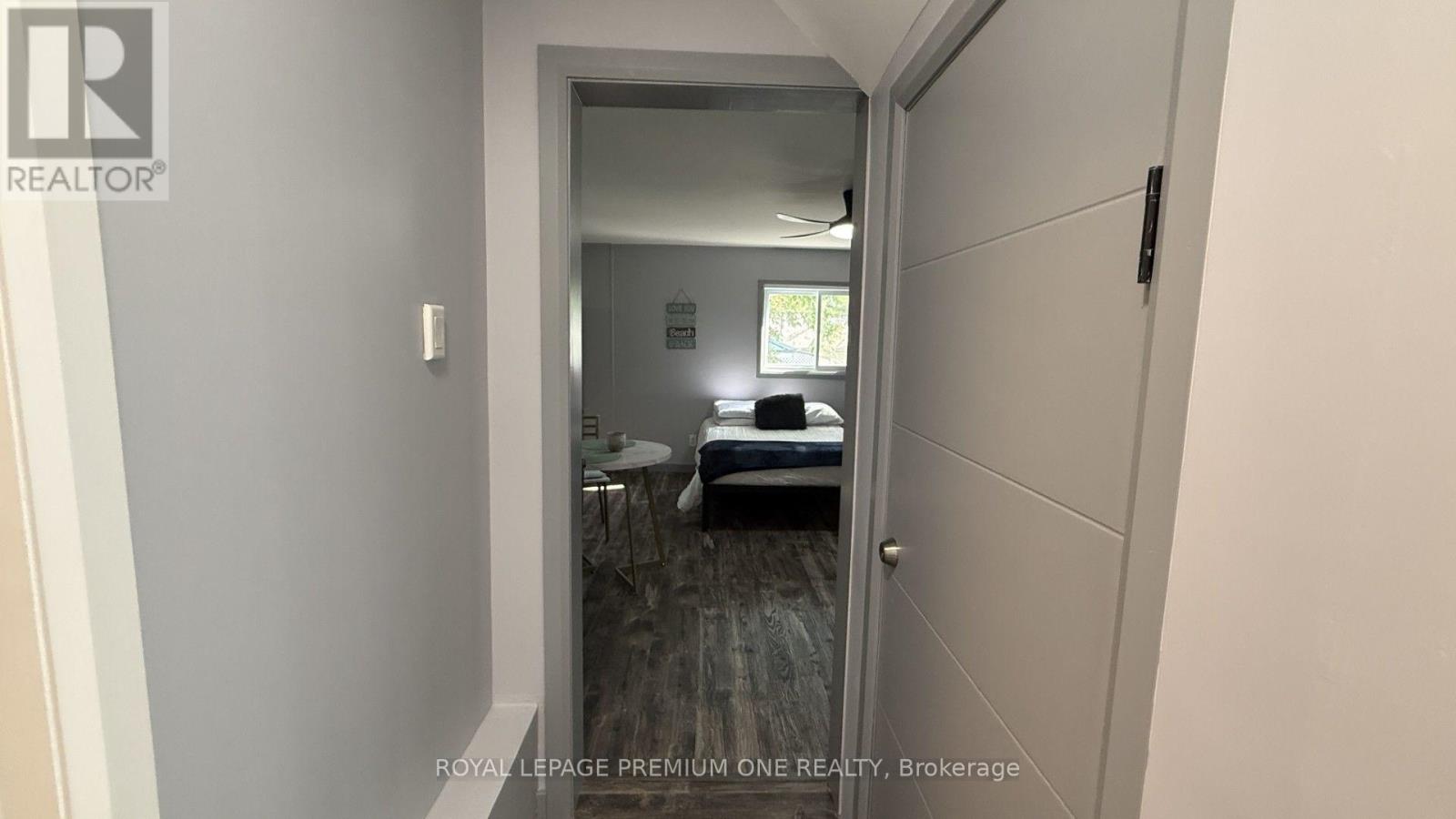 Unit A - 512 Mosley Street Property Photo 14