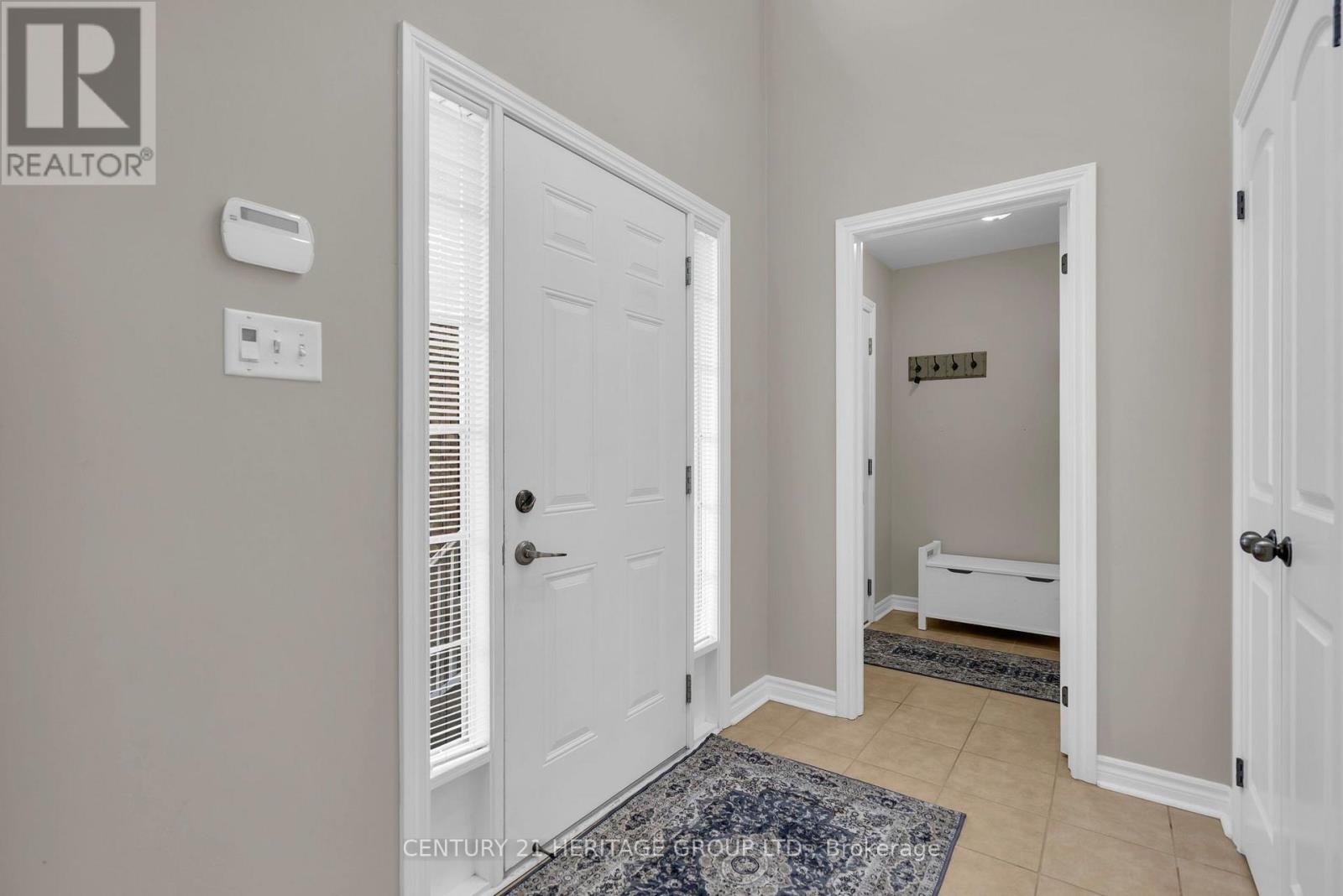 45 Whitfield Crescent Property Photo 6
