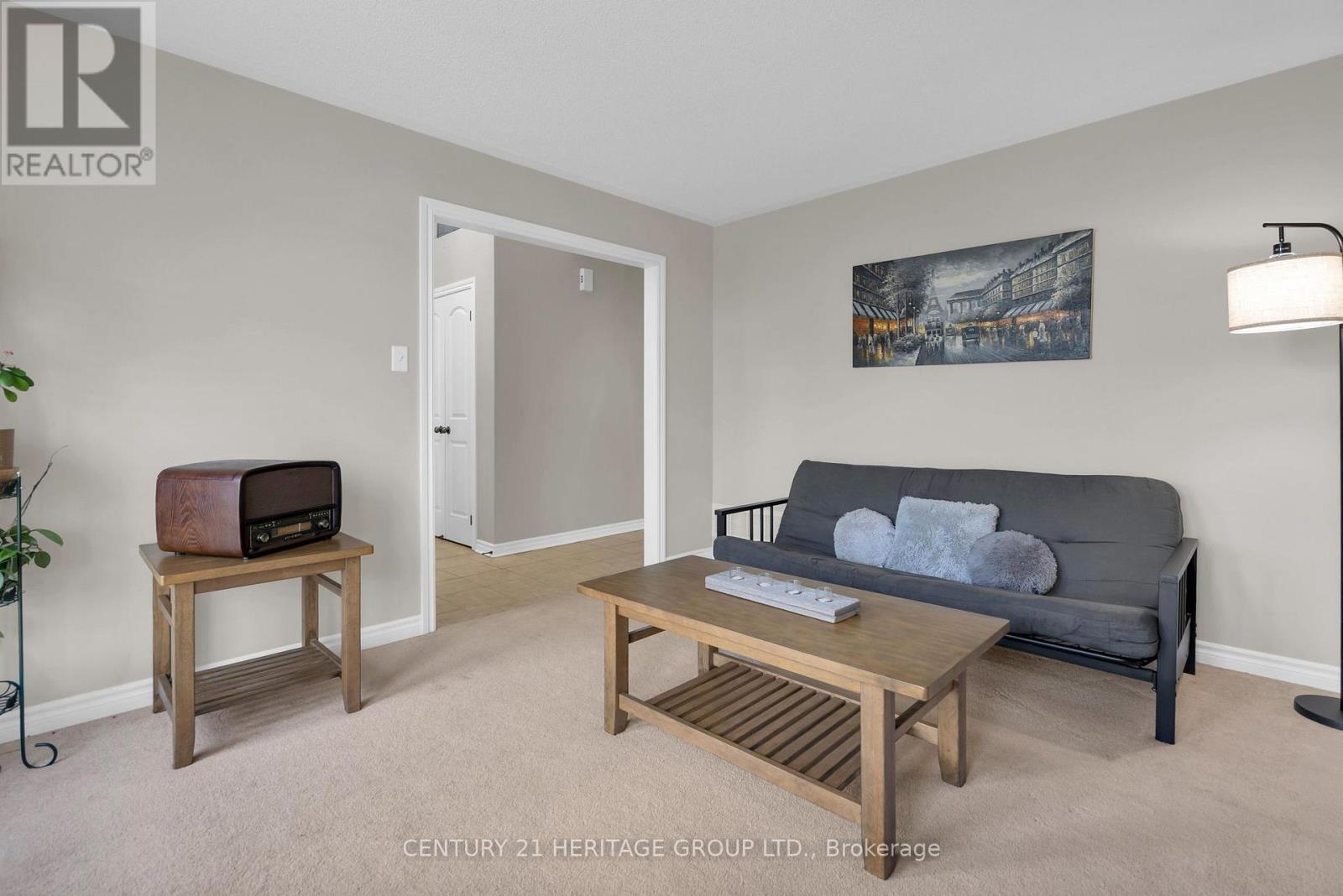 45 Whitfield Crescent Property Photo 8