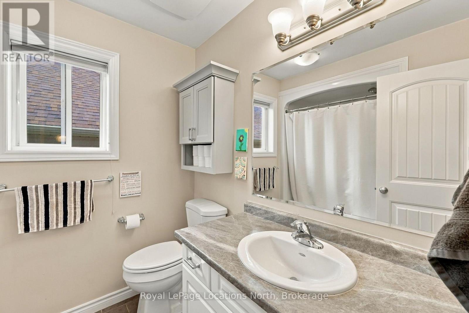 15 Kayla Crescent Property Photo 24