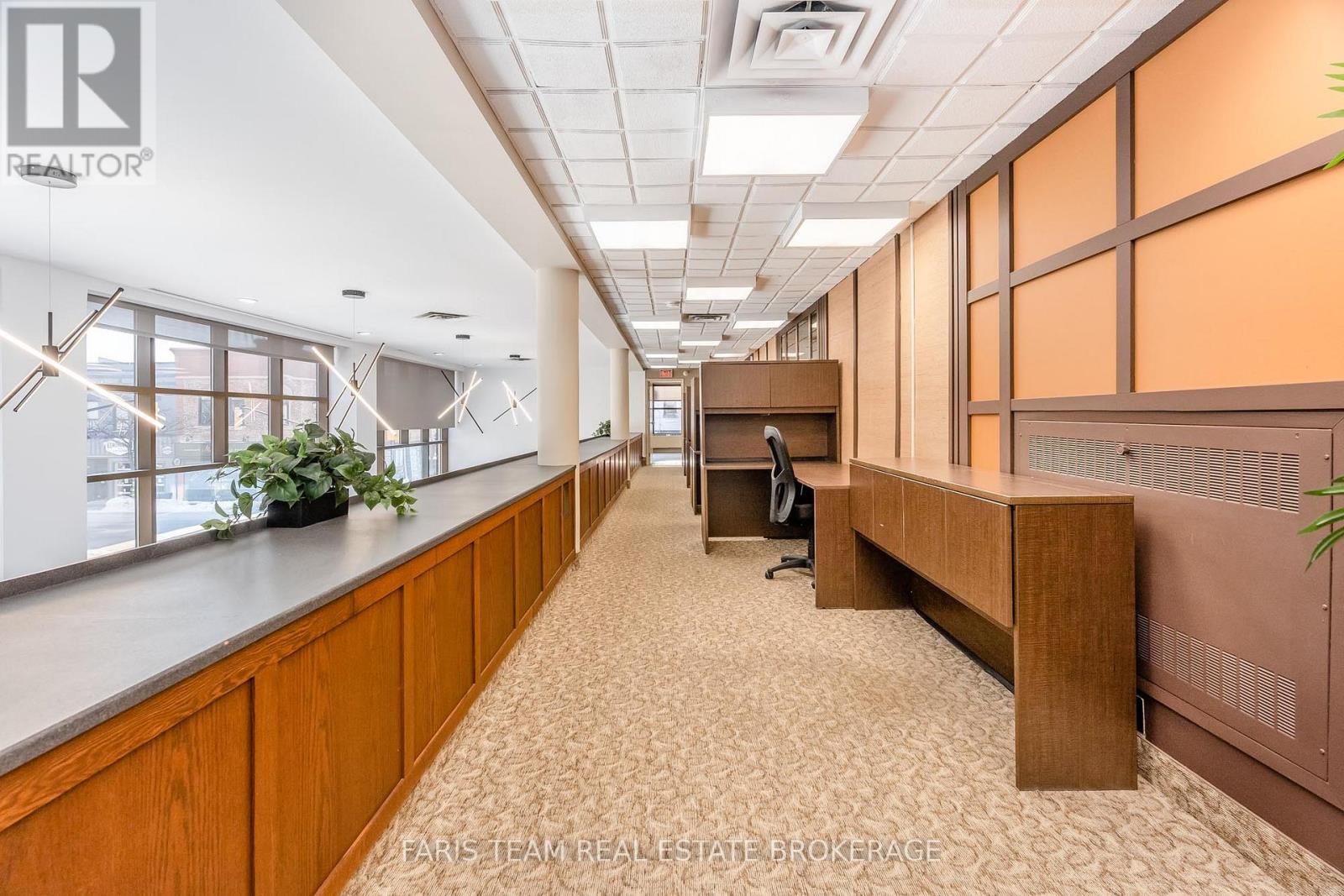 74 Mississaga Street E Property Photo 17