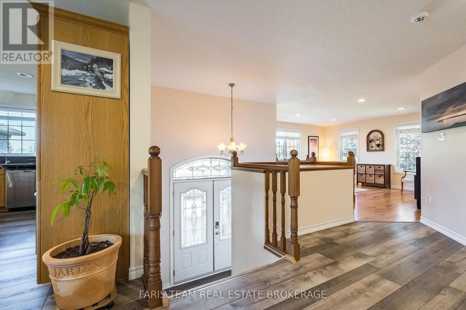 20 Rue Eric Property Photo 3
