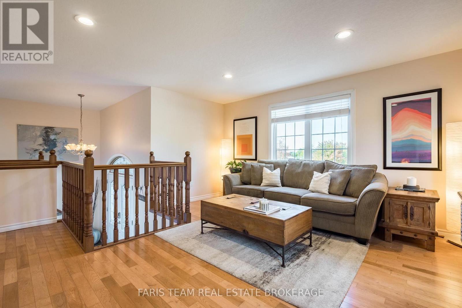 20 Rue Eric Property Photo 8