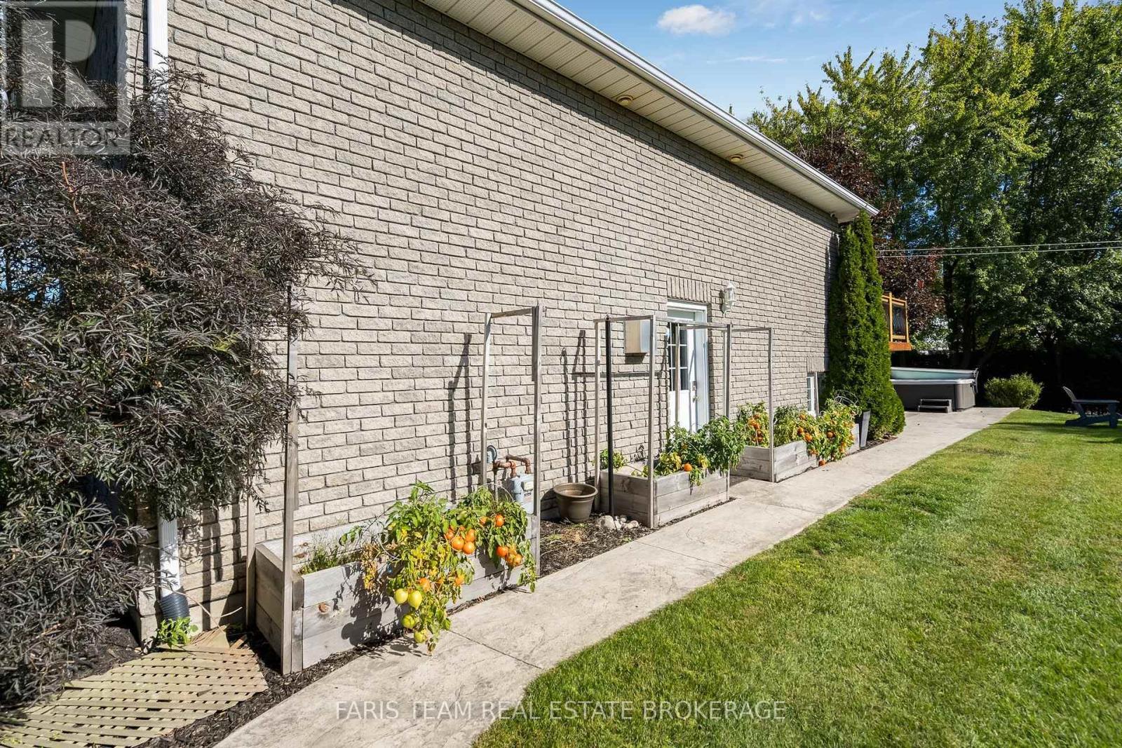 20 Rue Eric Property Photo 28