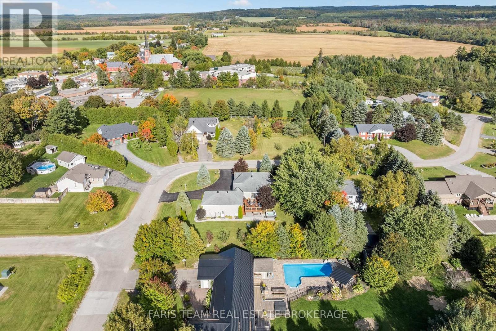 20 Rue Eric Property Photo 33