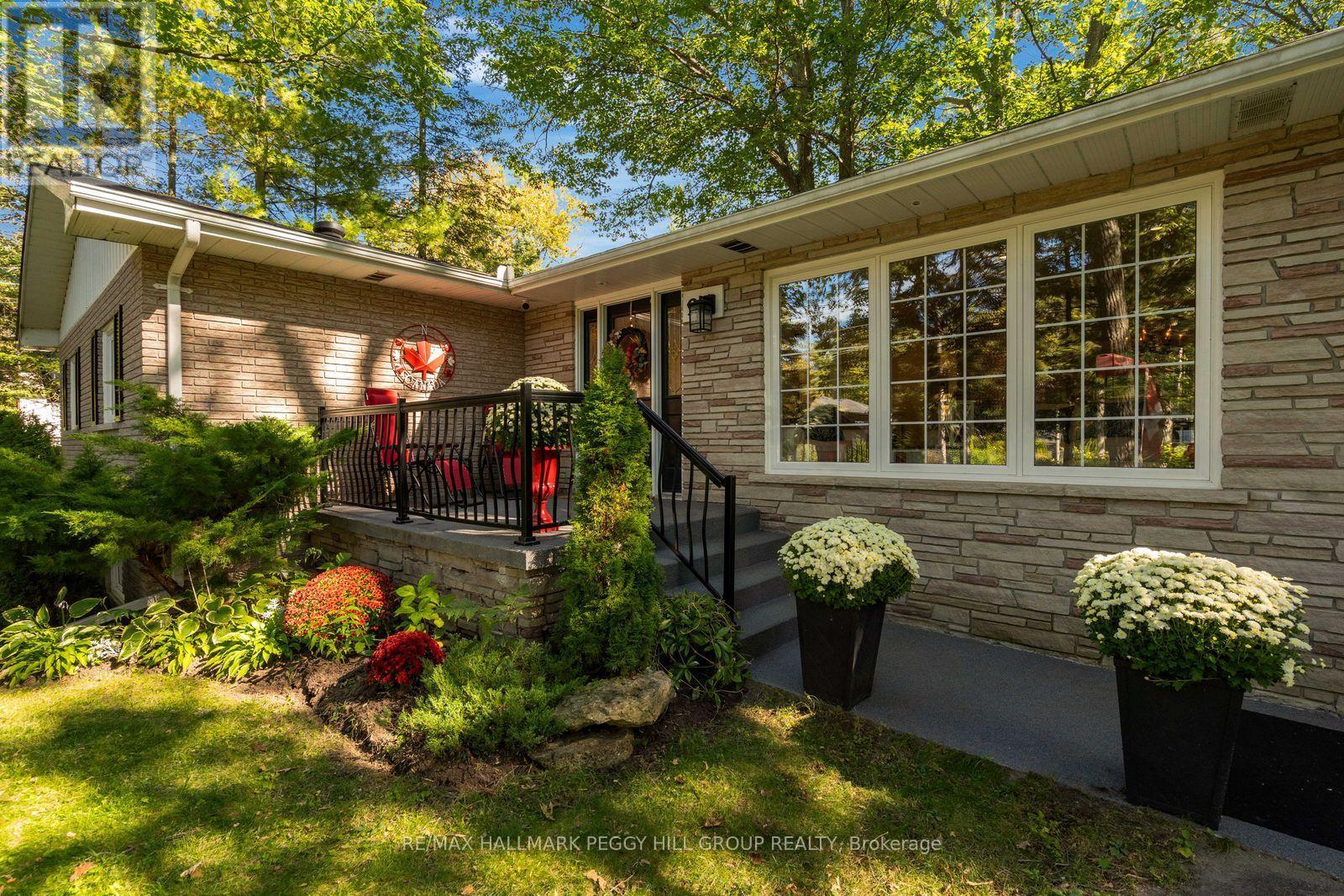 9 Cabell Road Property Photo 3