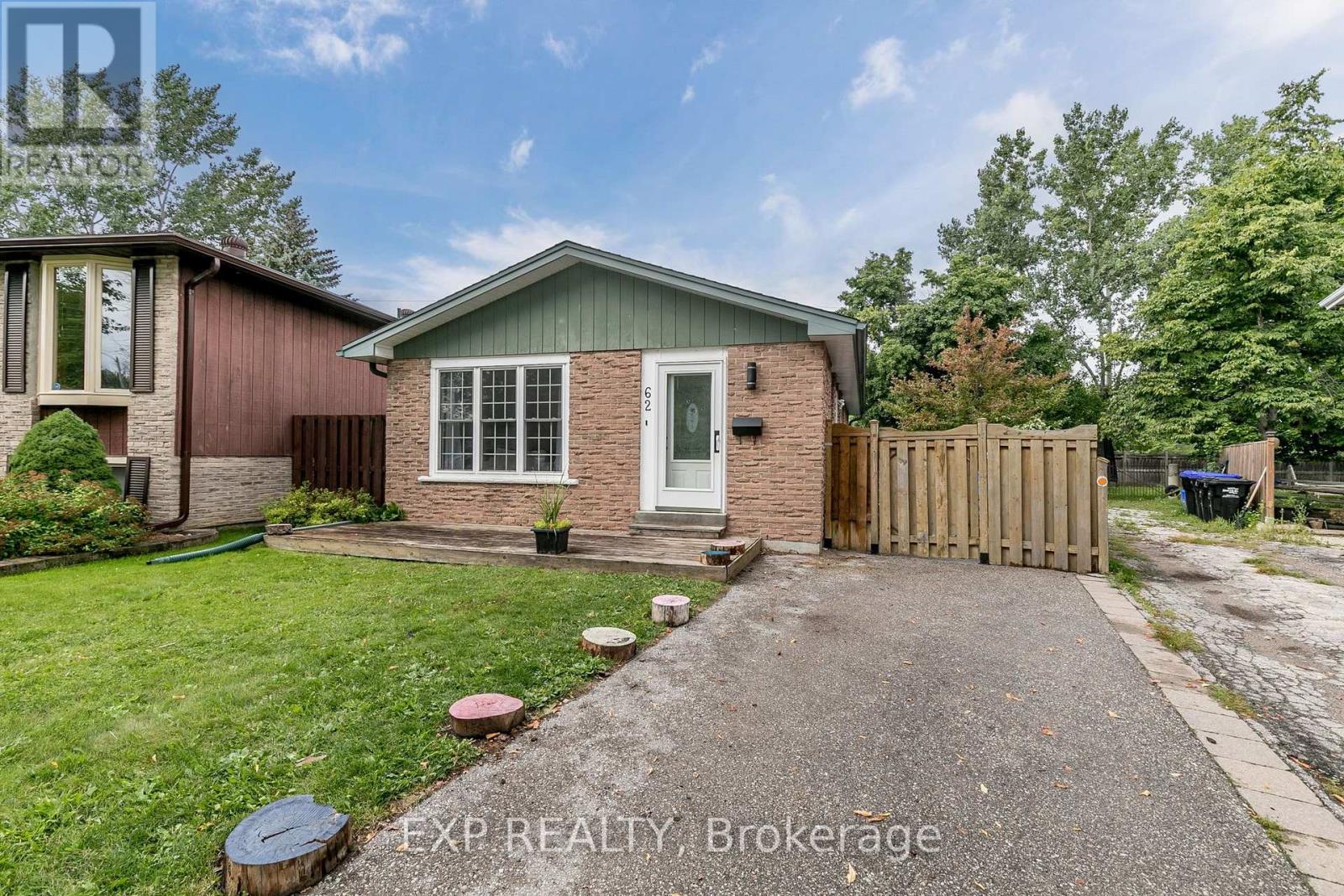 62 Courtice Crescent Property Photo 4