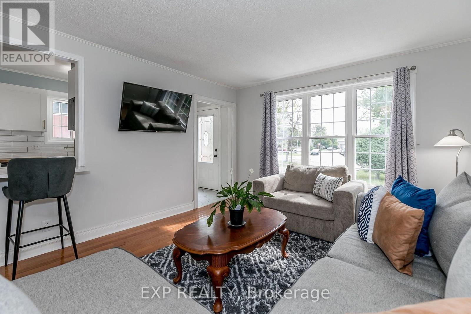 62 Courtice Crescent Property Photo 10