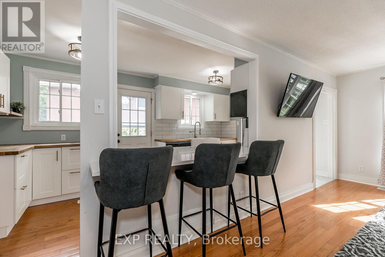 62 Courtice Crescent Property Photo 12