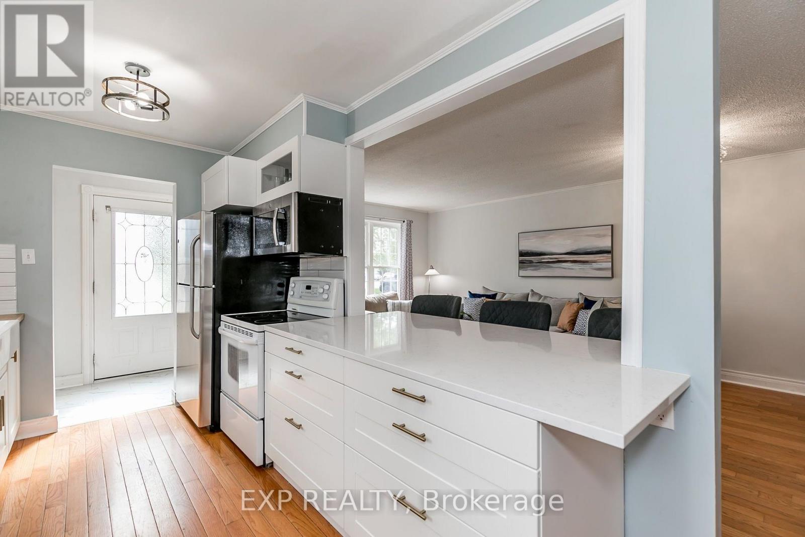 62 Courtice Crescent Property Photo 14