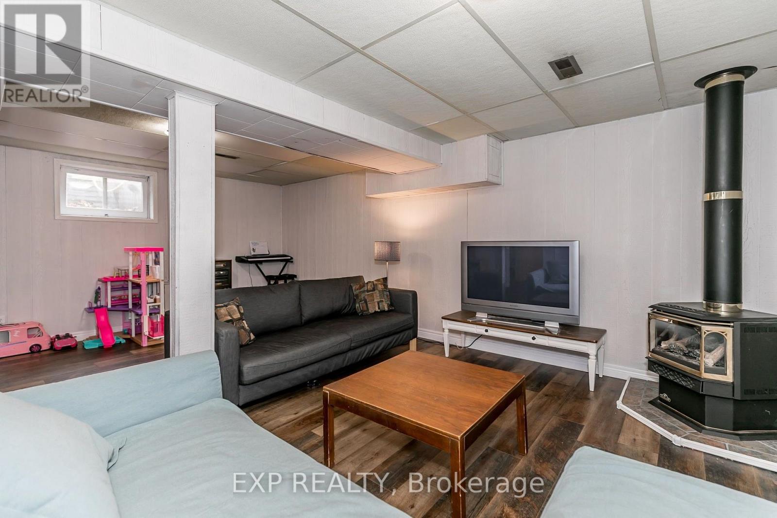 62 Courtice Crescent Property Photo 28