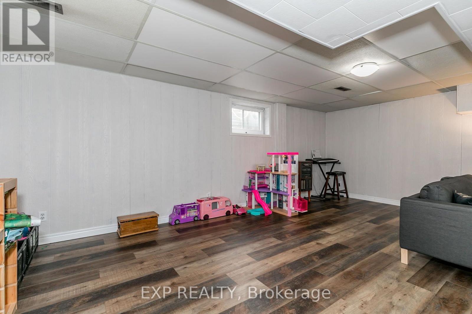 62 Courtice Crescent Property Photo 32