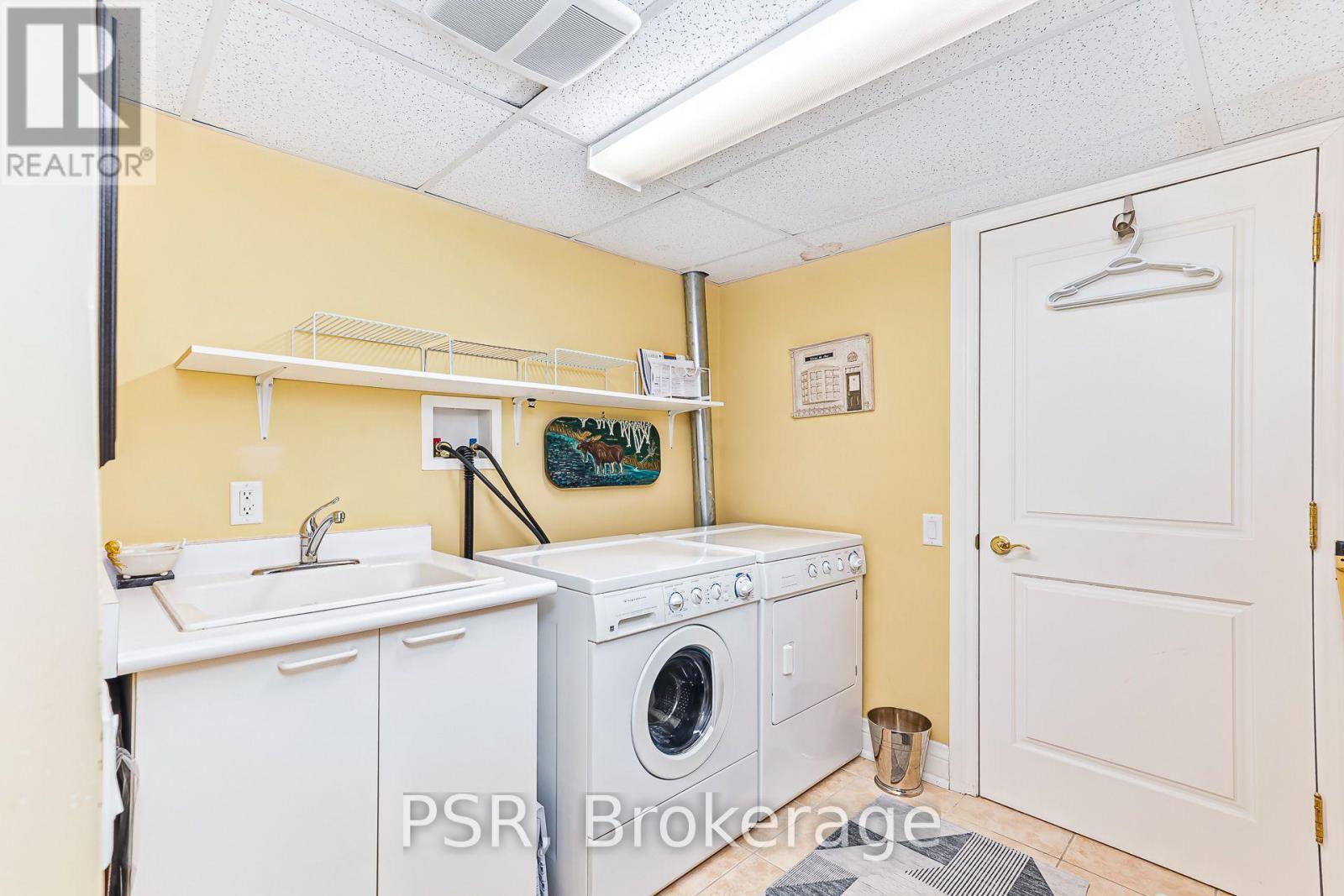 305 - 40 Trott Boulevard Property Photo 34