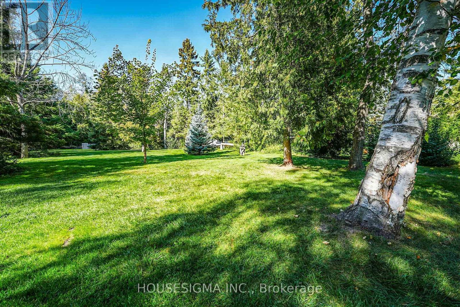 60 Robert Street S Property Photo 12