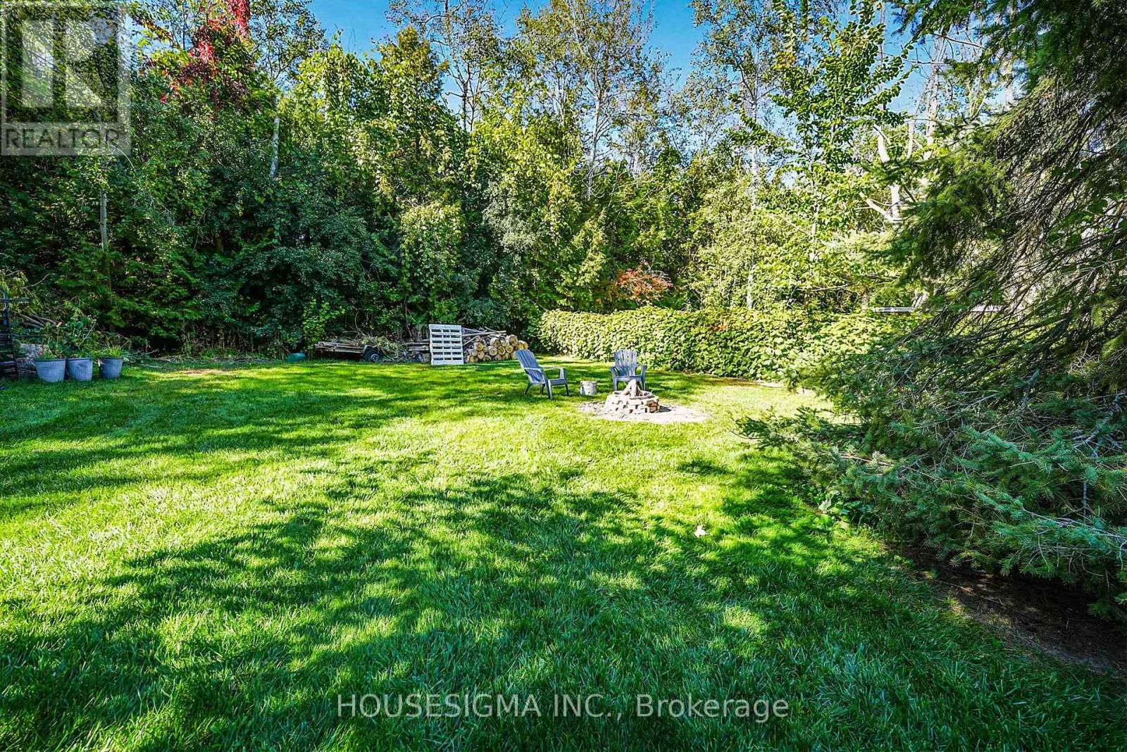 60 Robert Street S Property Photo 17