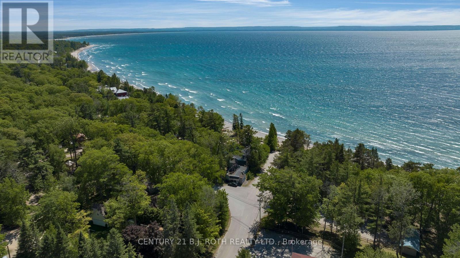 2026 Tiny Beaches Road S Property Photo 3