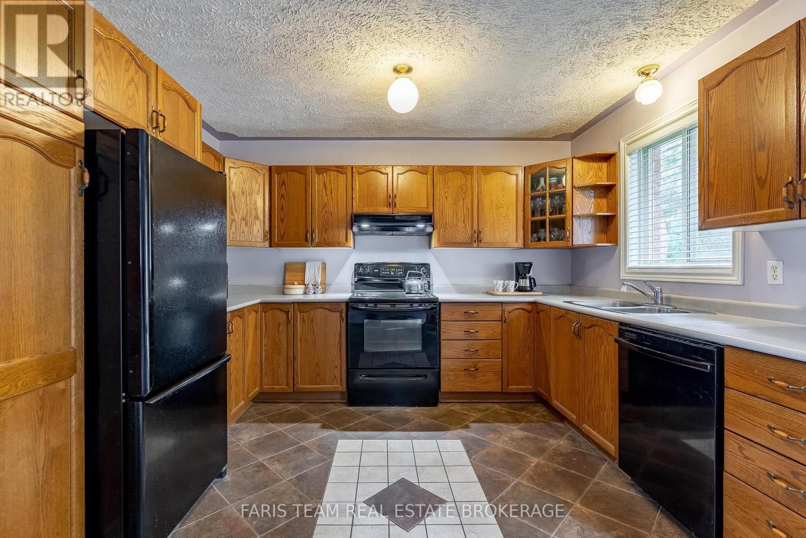 4 Charles Street Property Photo 5