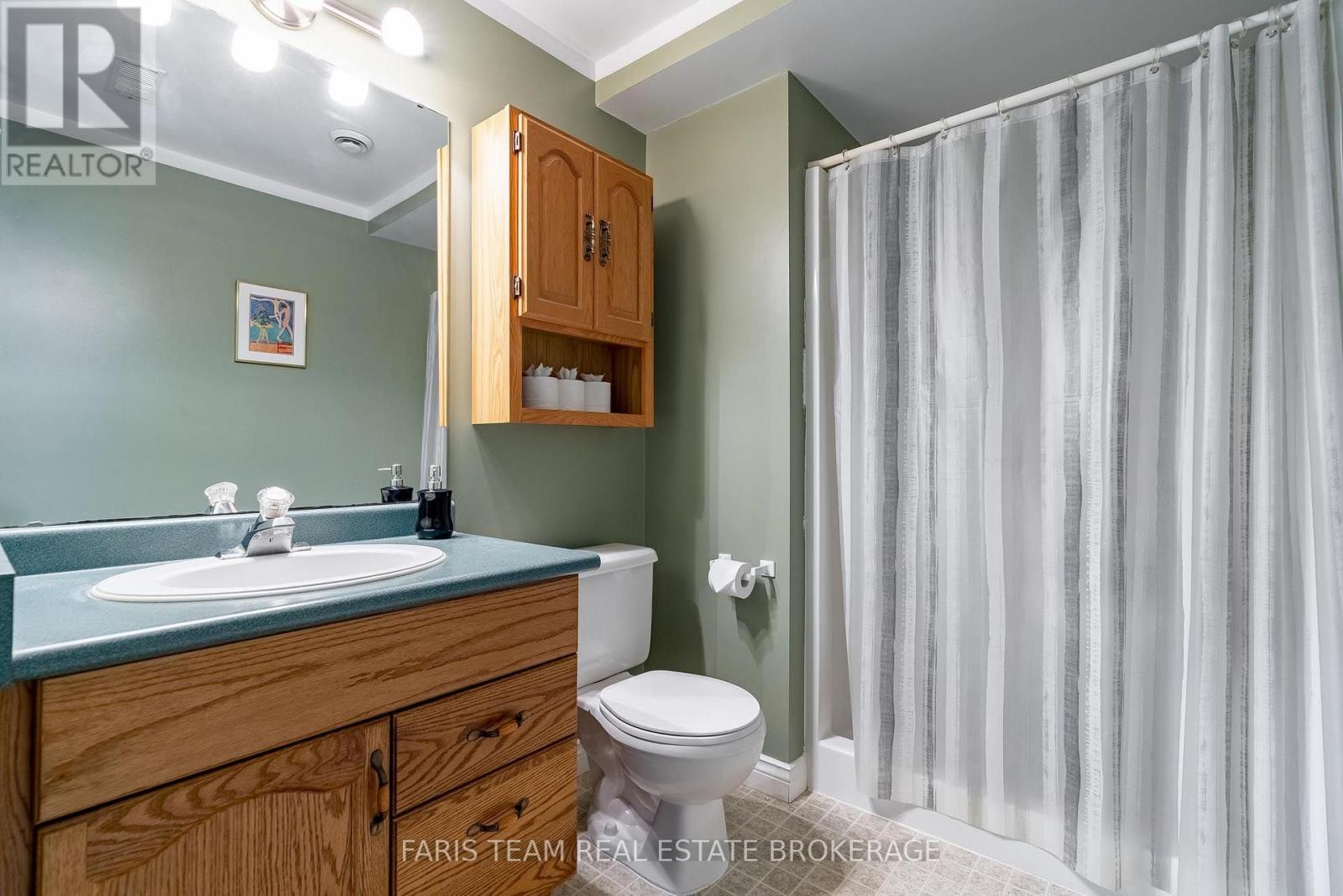 4 Charles Street Property Photo 19