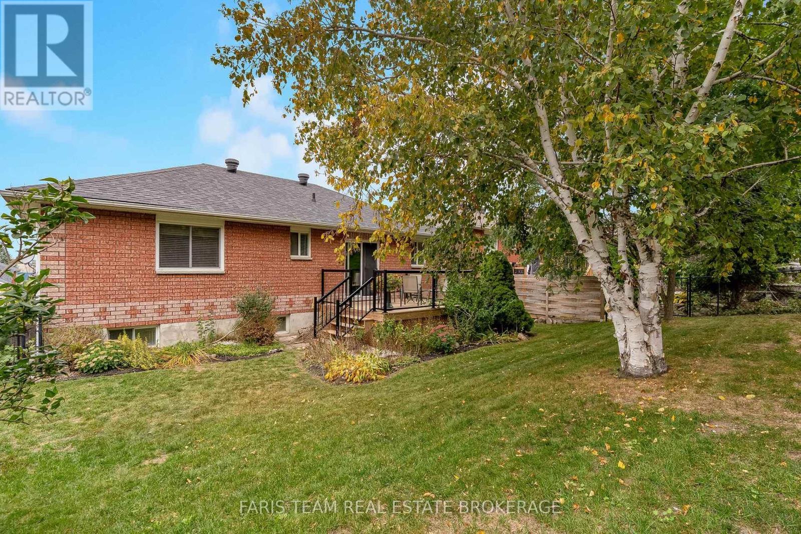 4 Charles Street Property Photo 22