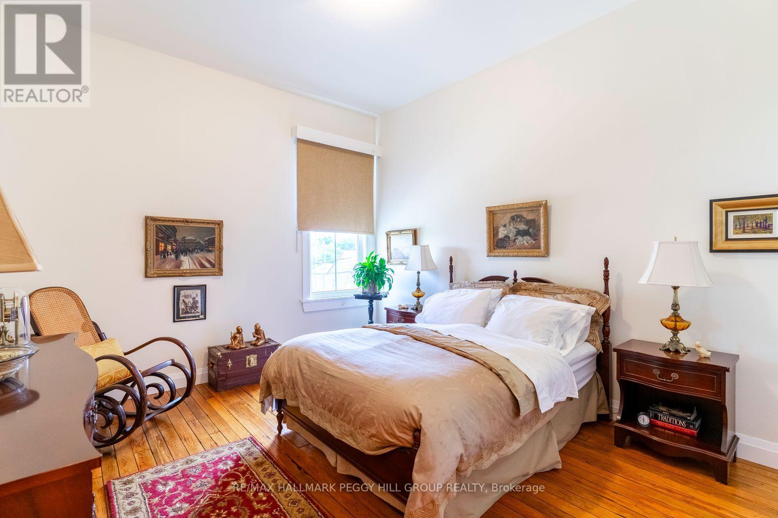 154 William Street Property Photo 15