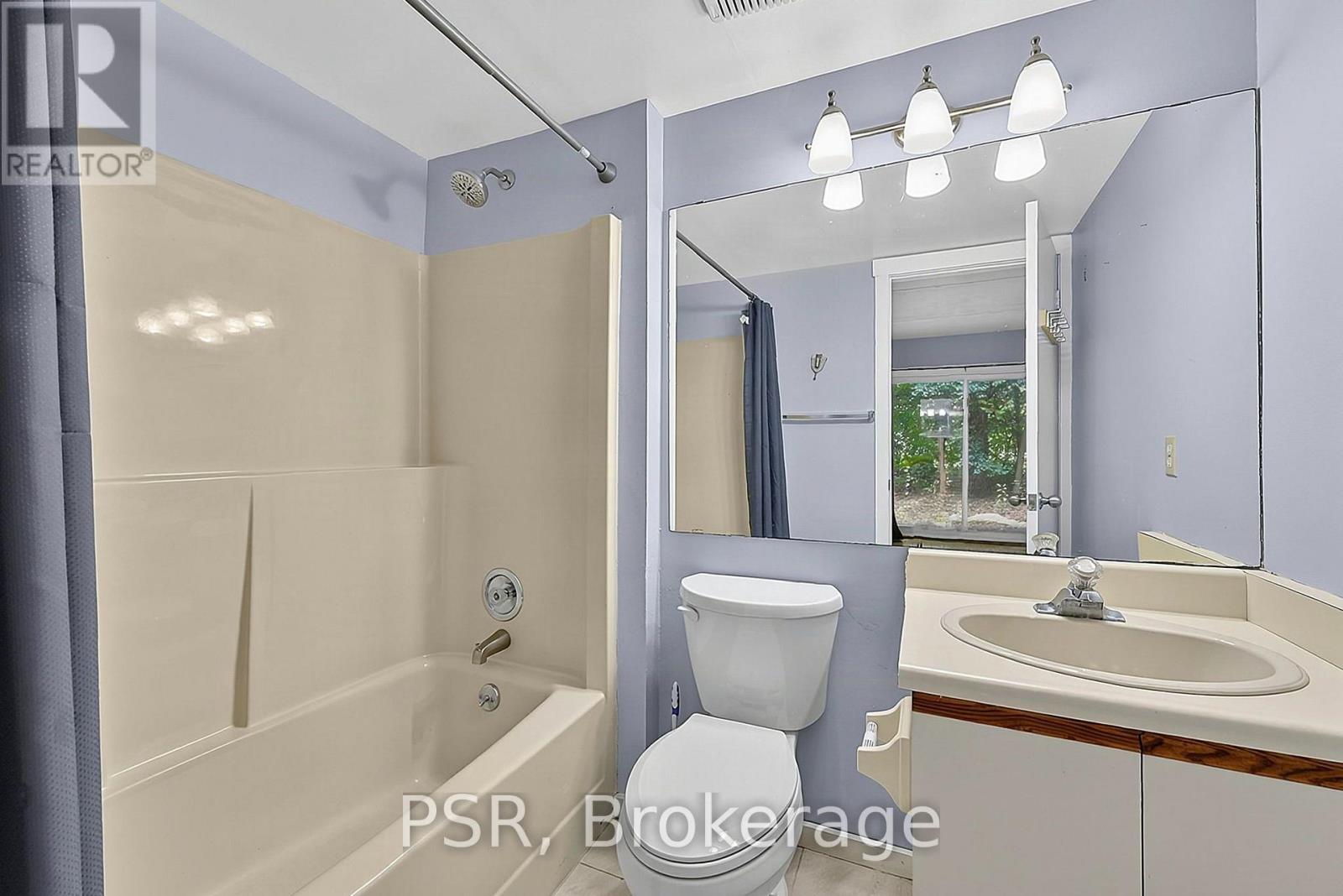 183 - 49 Trott Boulevard Property Photo 16
