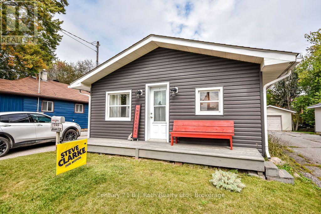 246 Gill Street Property Photo 2
