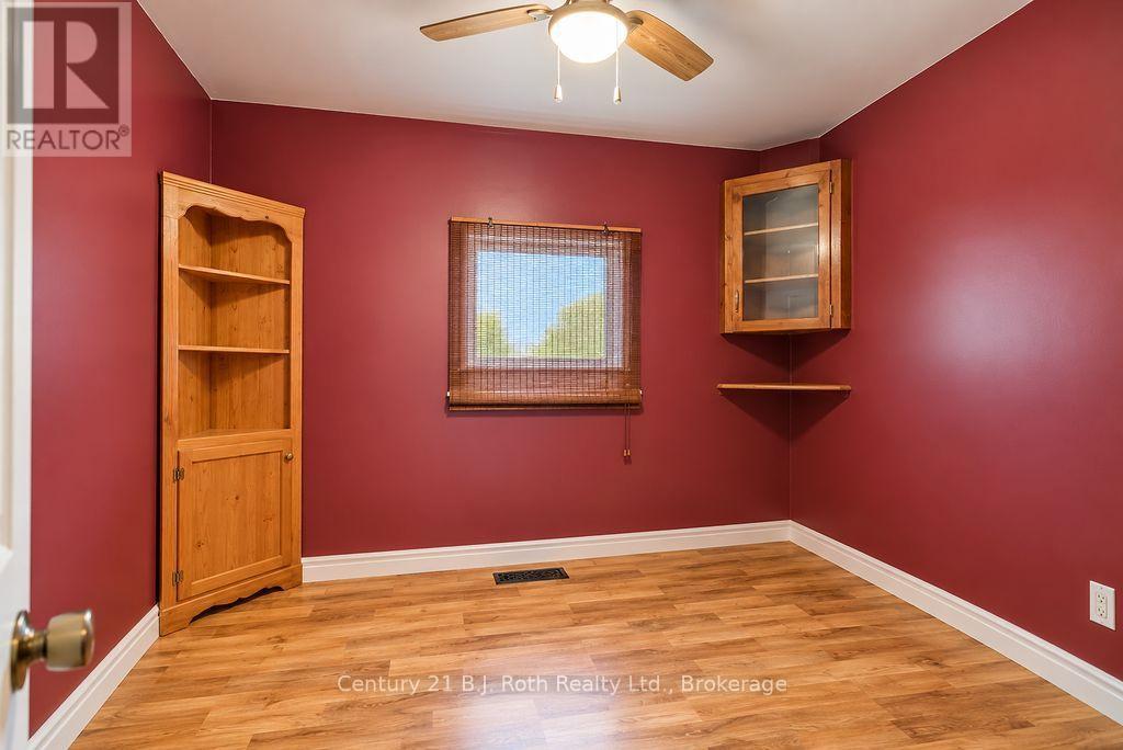 246 Gill Street Property Photo 12