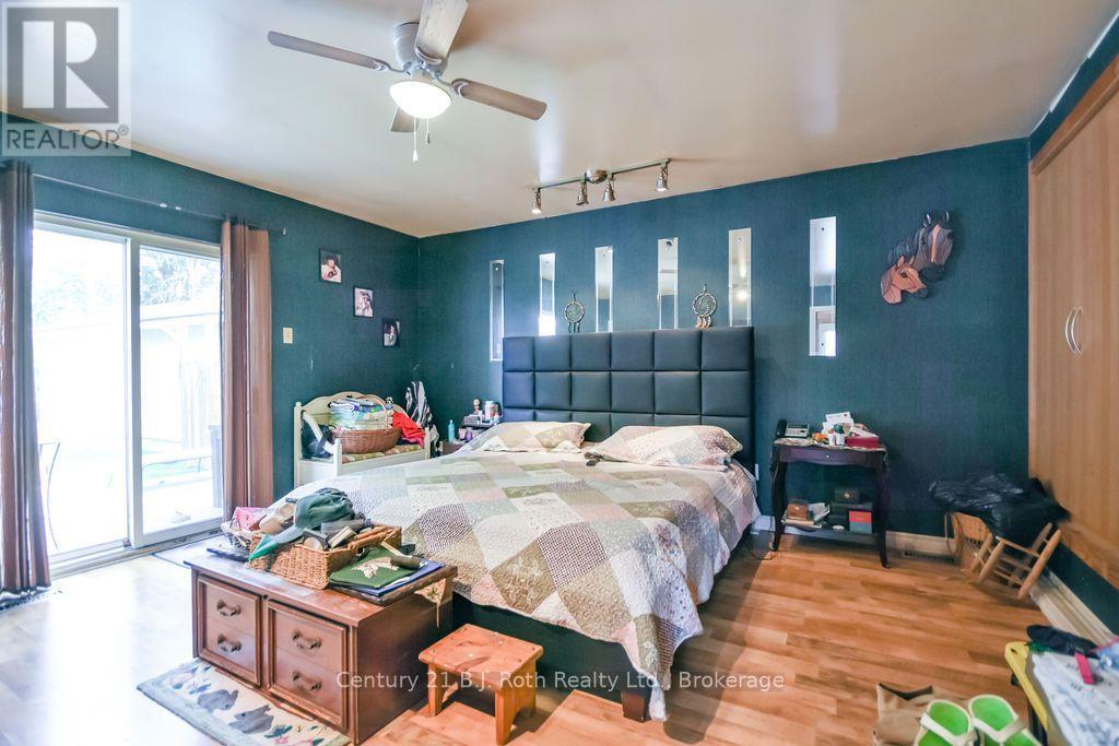 246 Gill Street Property Photo 13