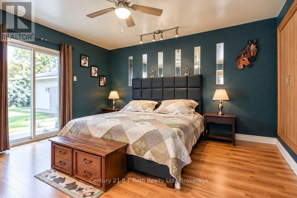 246 Gill Street Property Photo 14