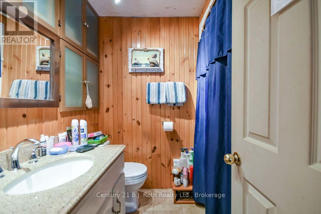 246 Gill Street Property Photo 19
