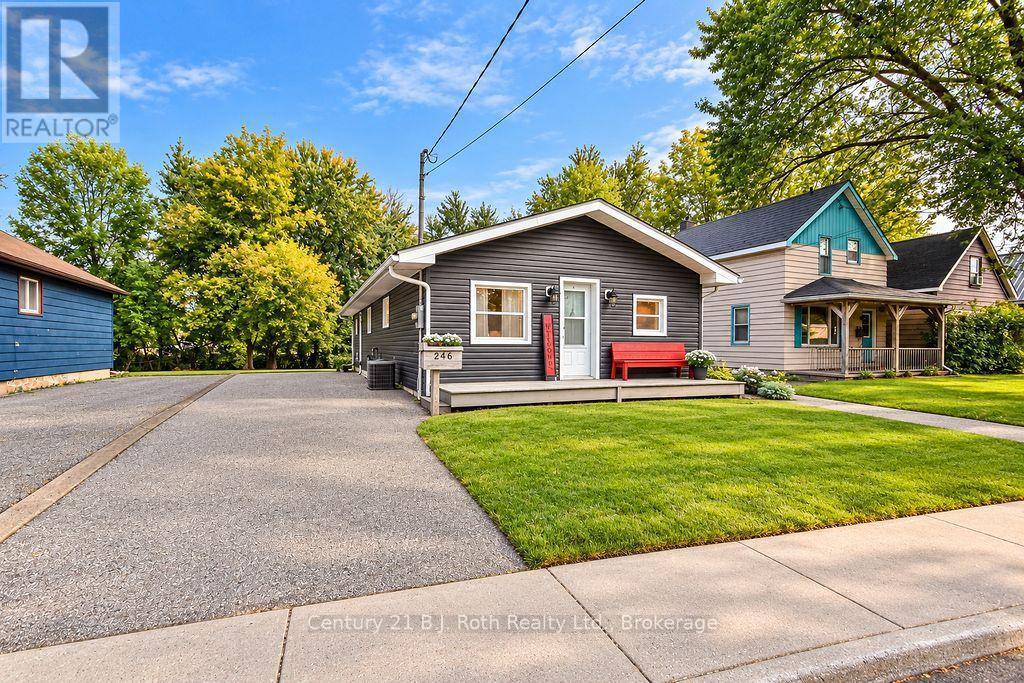 246 Gill Street Property Photo 28