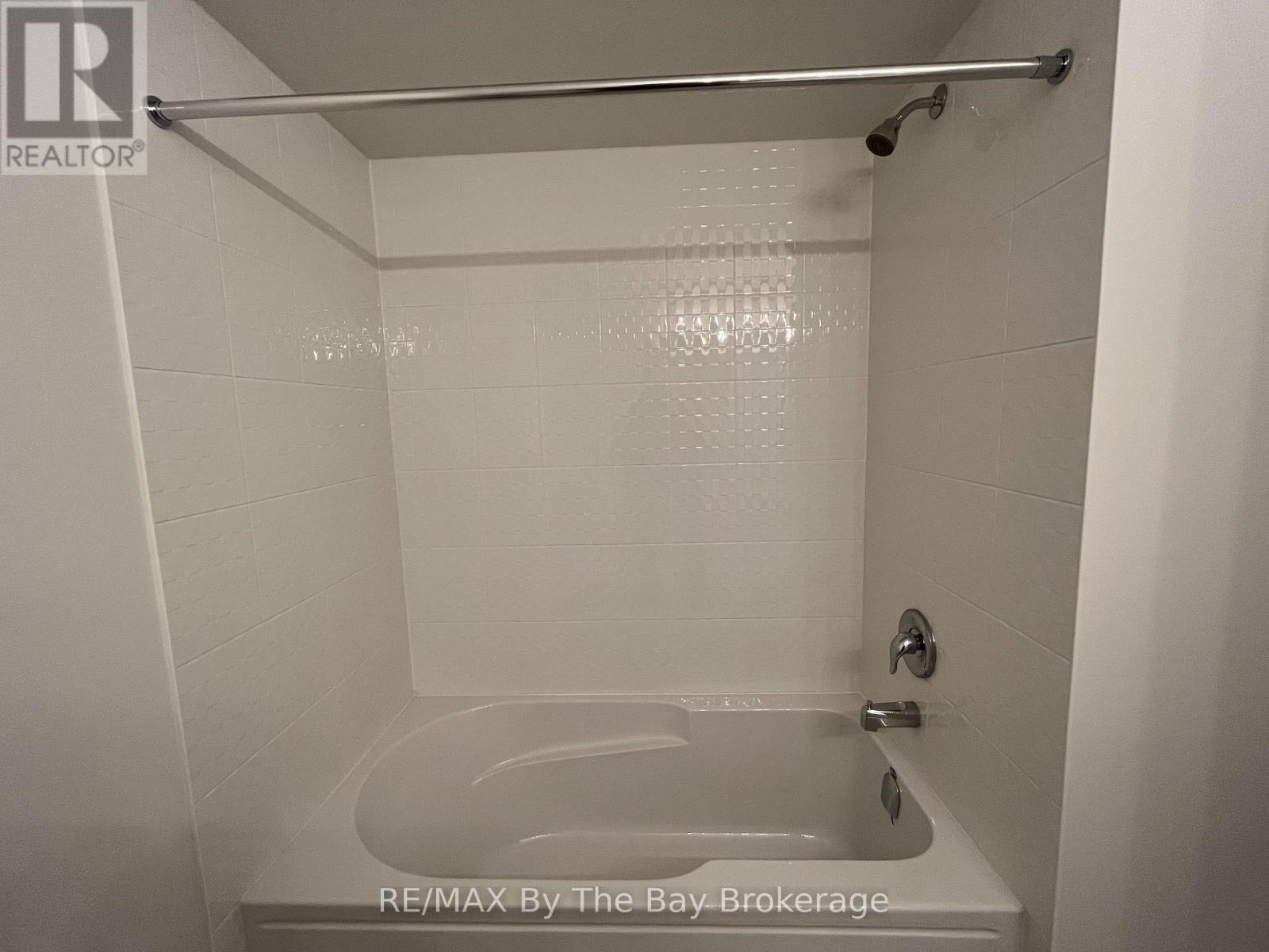 17 Carriage Lane Property Photo 19