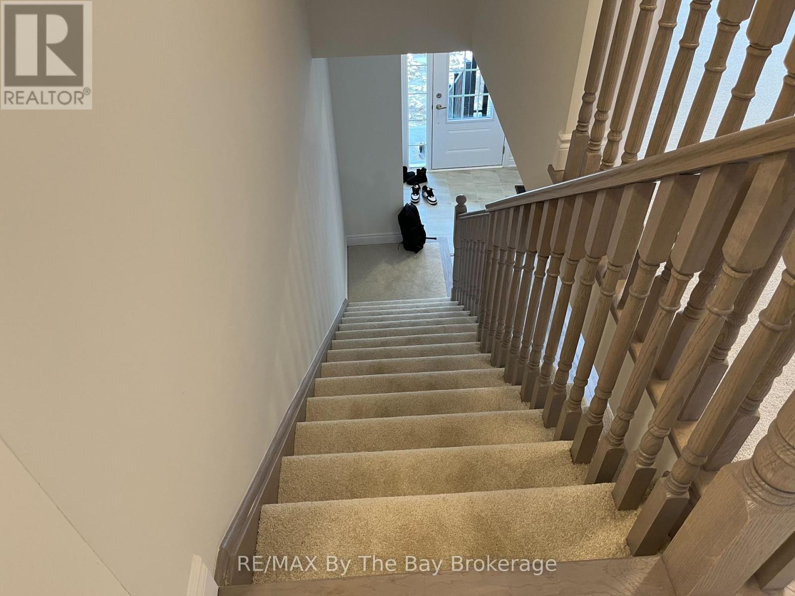 17 Carriage Lane Property Photo 20