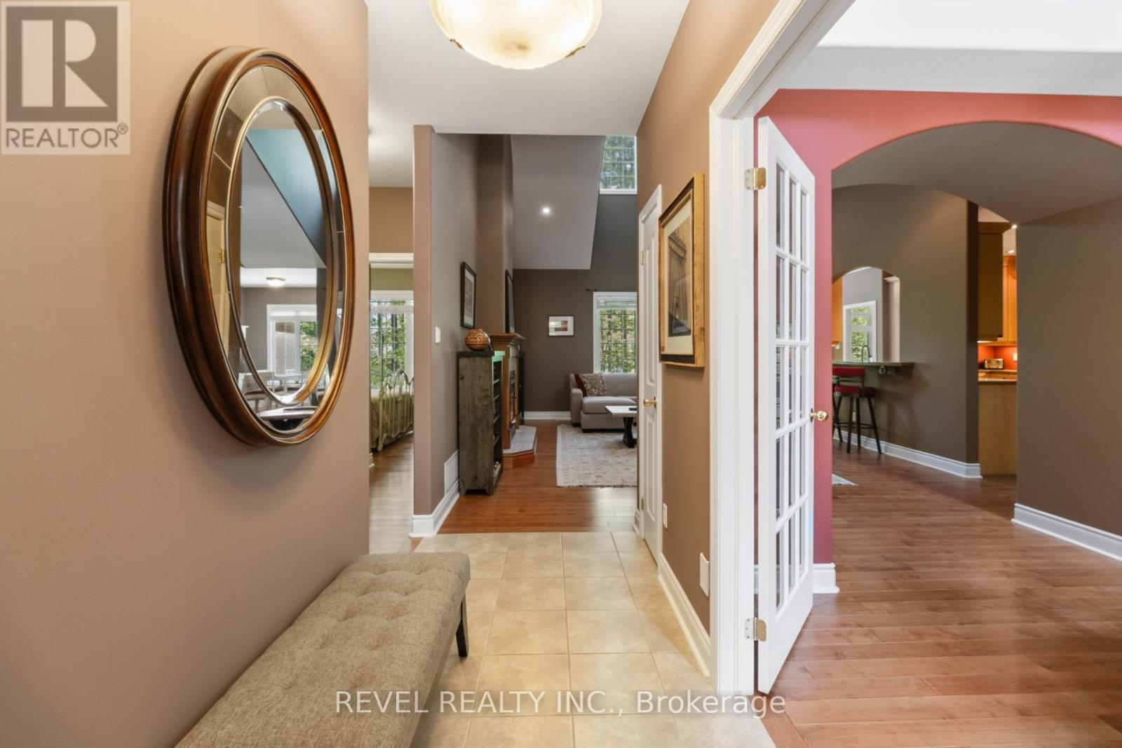 23 Laddie Lane Property Photo 6