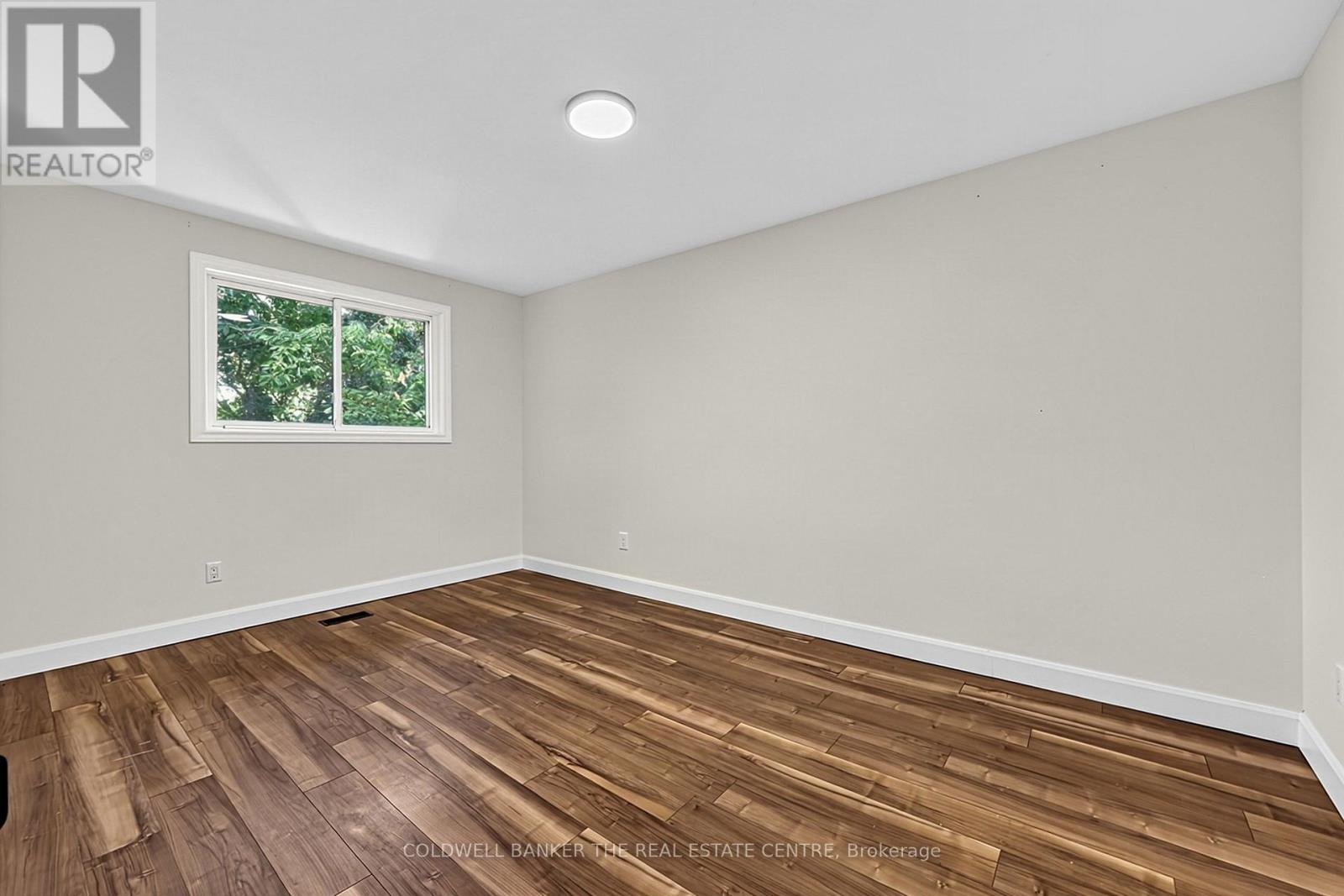 39 Highcroft Road Property Photo 10