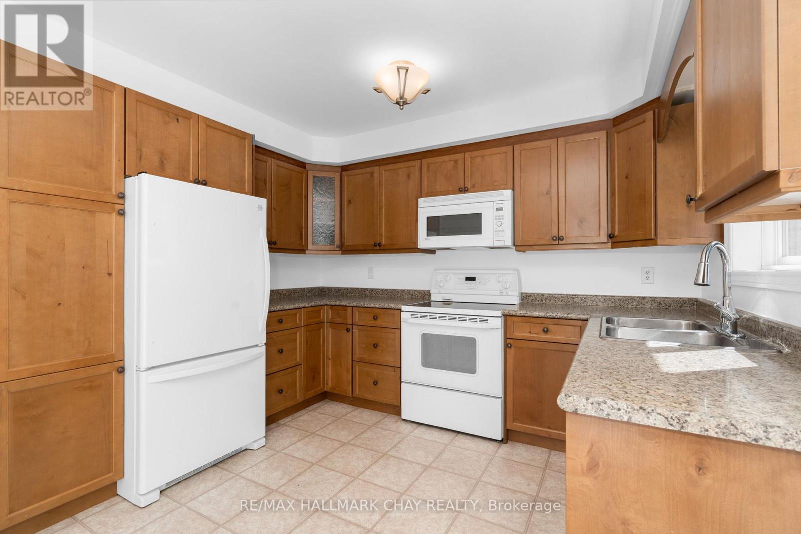 63 Masters Drive Property Photo 10