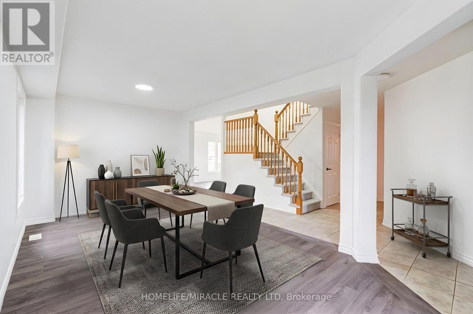 7 Empire Drive Property Photo 5