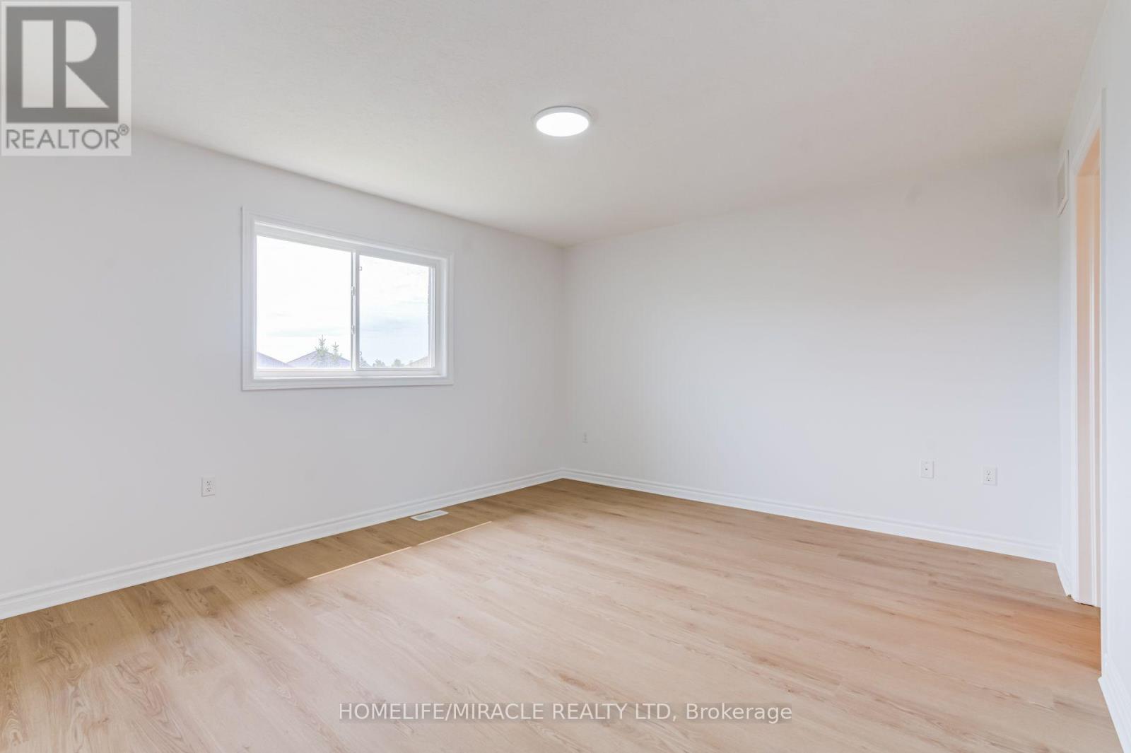 7 Empire Drive Property Photo 22