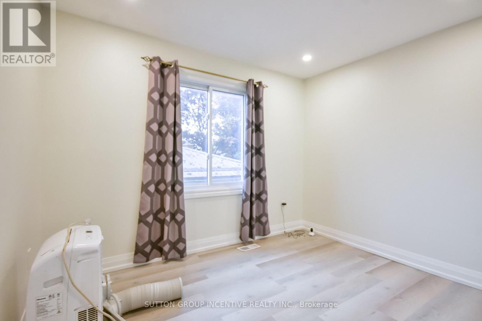 33b Cundles Road E Property Photo 25