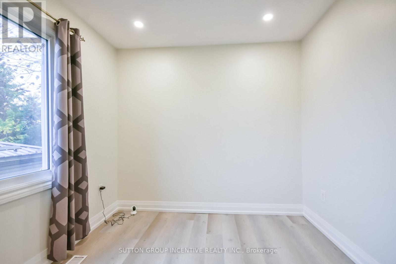 33b Cundles Road E Property Photo 26