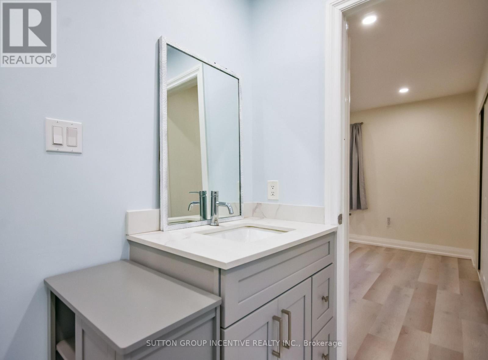 33b Cundles Road E Property Photo 32