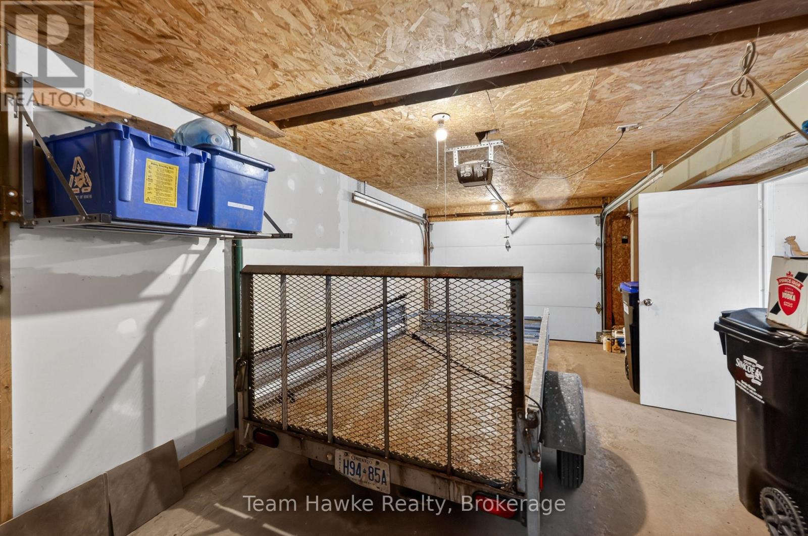 443 Elizabeth Street Property Photo 20