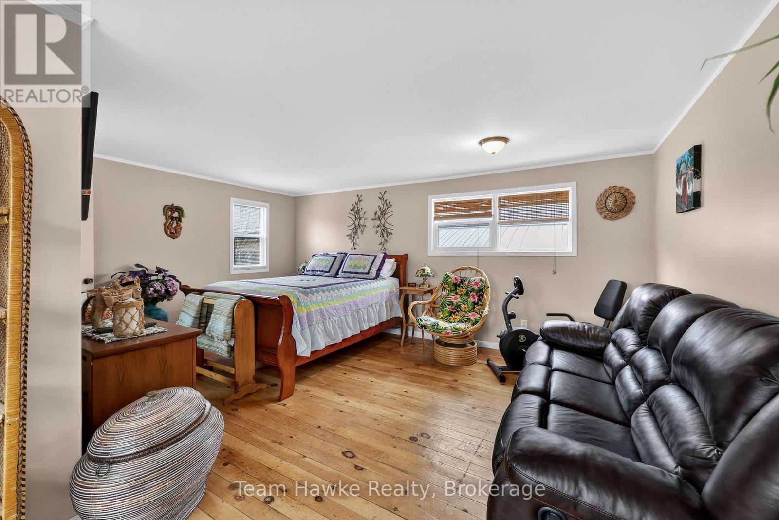 443 Elizabeth Street Property Photo 26