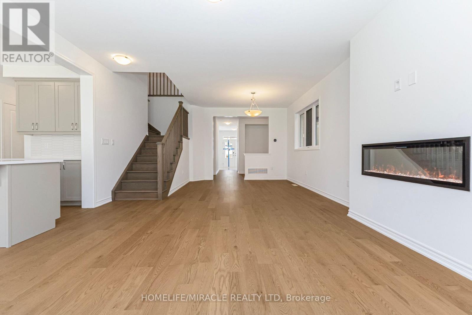 54 Gretzky Avenue Property Photo 10