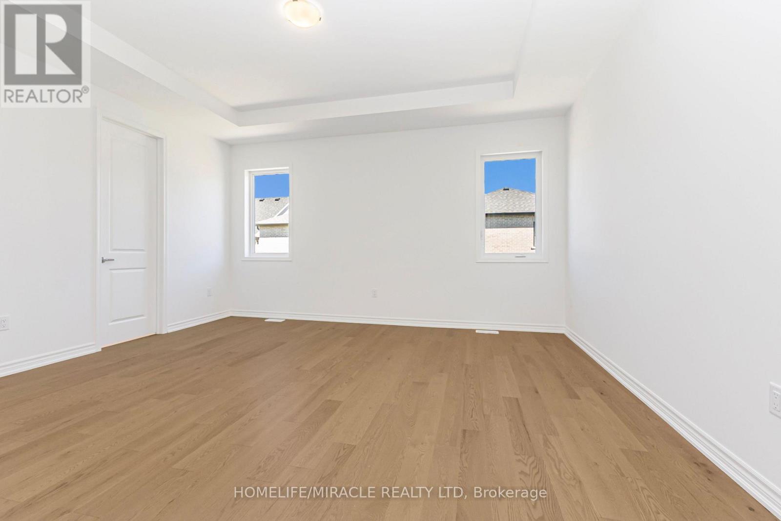 54 Gretzky Avenue Property Photo 20